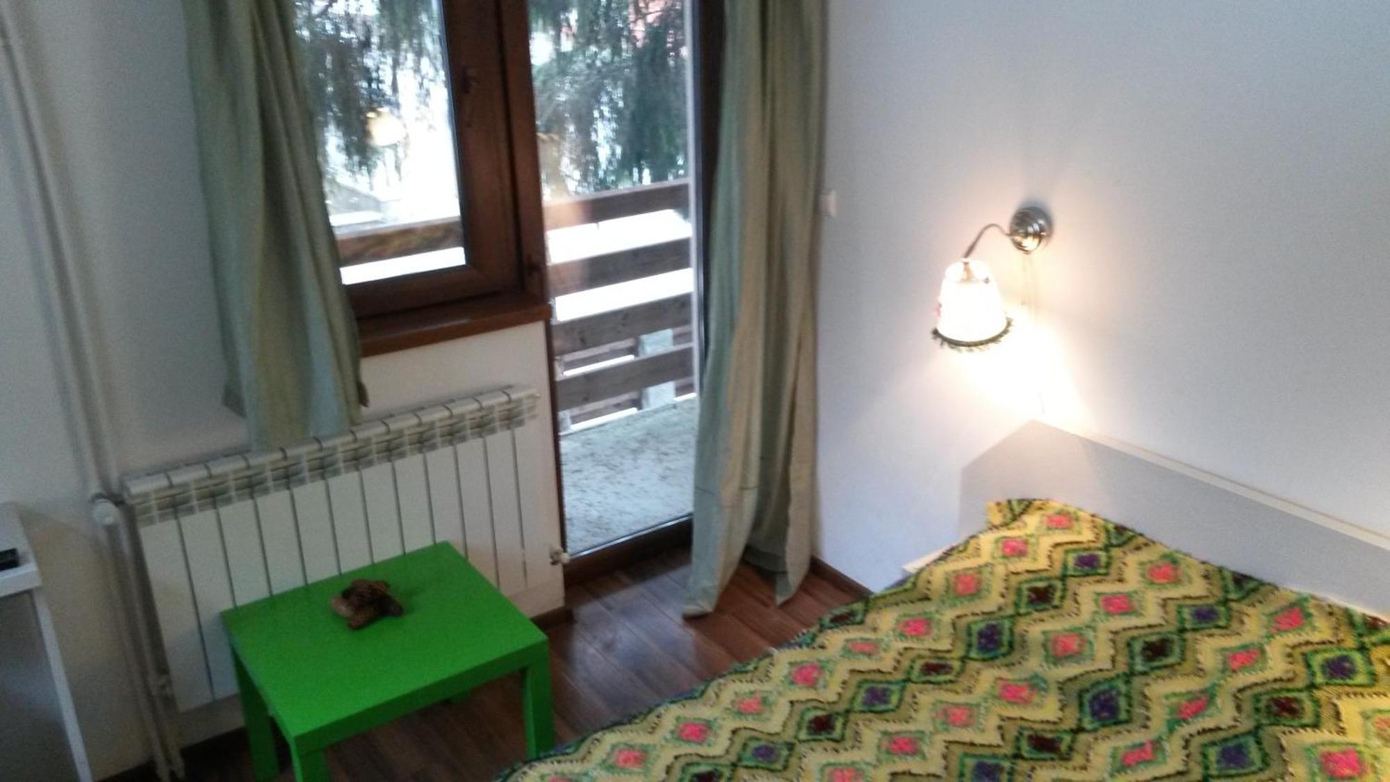 La Buni Buşteni Rom bilde